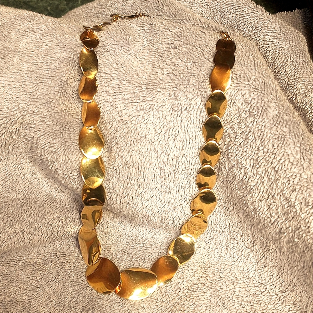 Avon 2004 choker necklace.